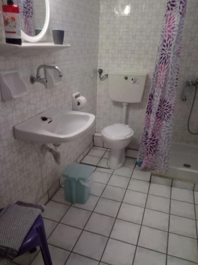 Kini Agnes Rooms מראה חיצוני תמונה